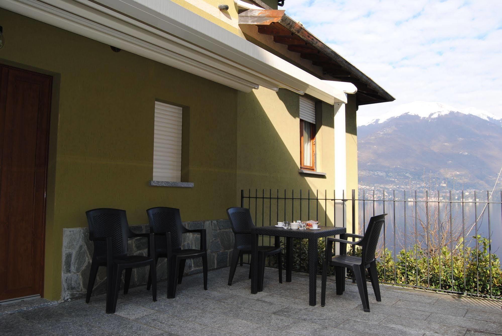 B&B Sosta Sul Lago Lezzeno Exterior foto